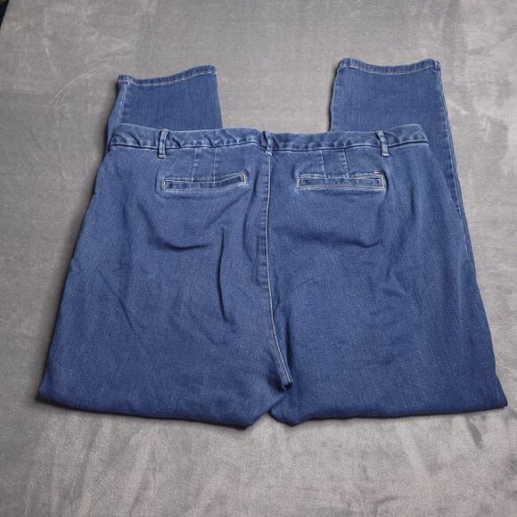 Tommy Hilfiger Womens Tapered Leg Jeans Plus Size 18W High Rise Medium Wash - Picture 2 of 8